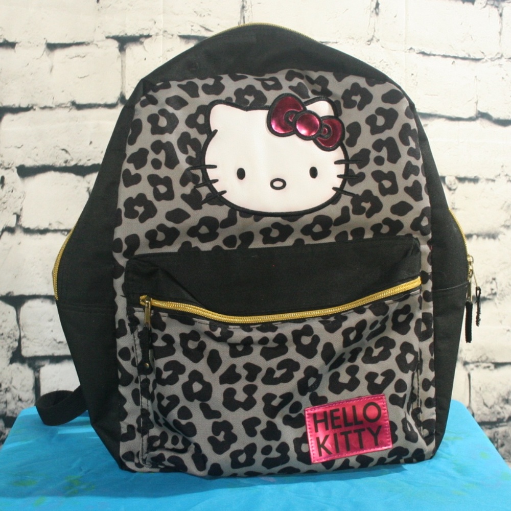 NWOT Hello Kitty backpack